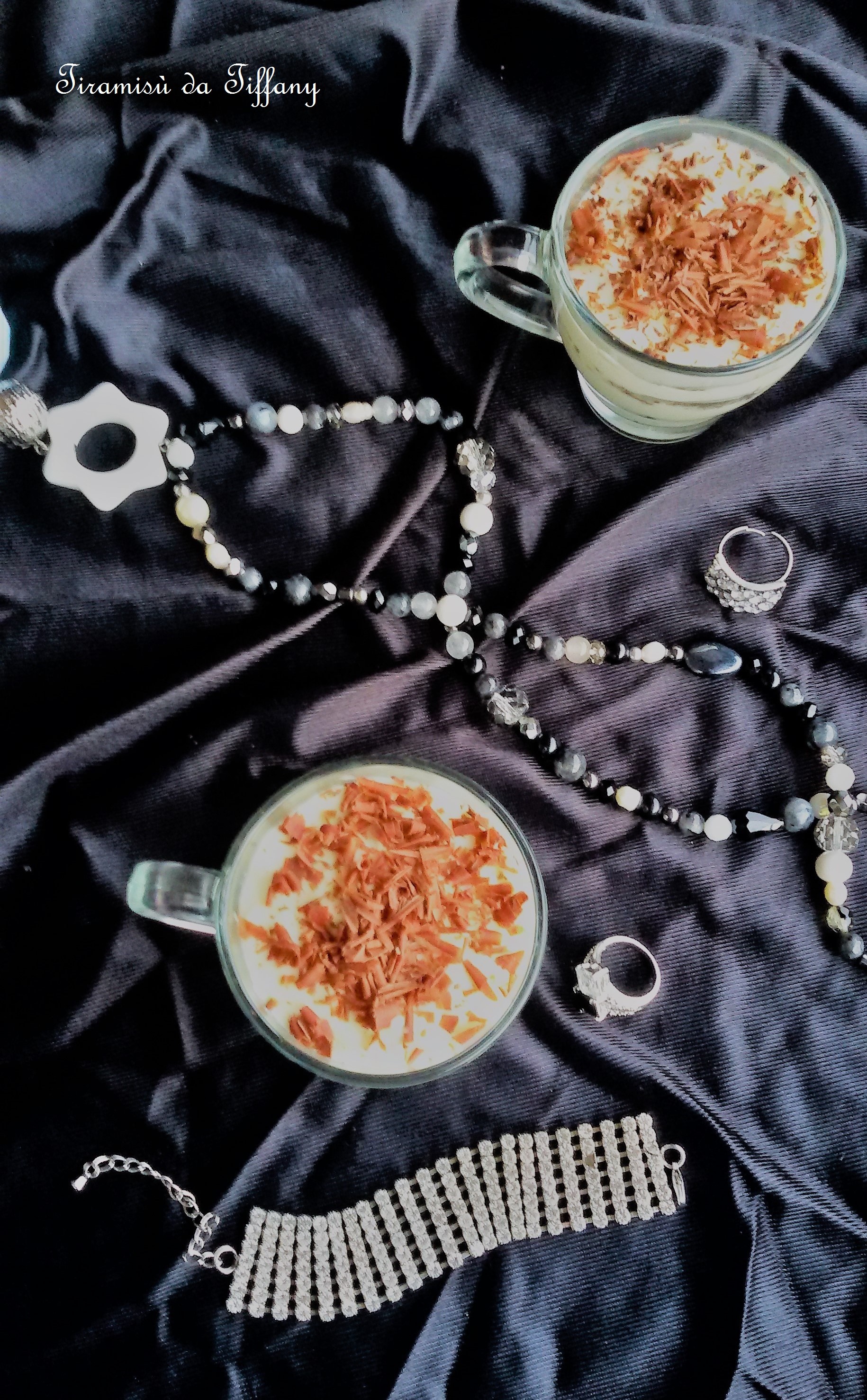 Tiramisù con Savoiardi neri